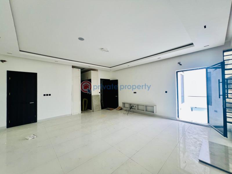 5 bedroom Detached Duplex For Sale A Lovely Estate At Orchid Road By Chevron Tollgate Lekki Expressway Lagos - 14