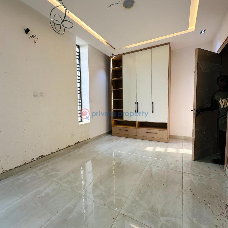 5 bedroom Detached Duplex For Sale Magodo GRA Phase 2 Kosofe/Ikosi Lagos - 11