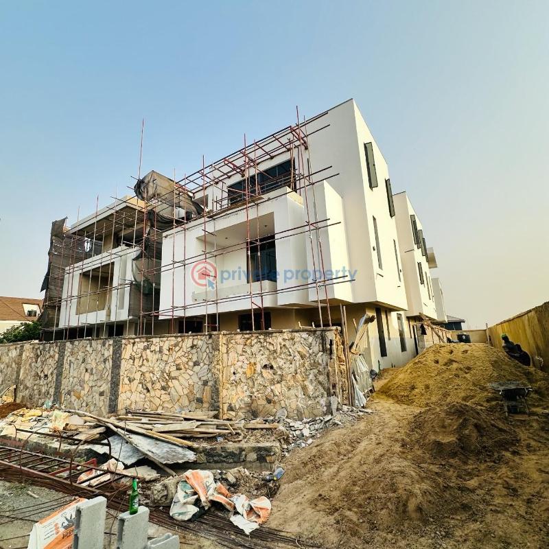 5 bedroom Detached Duplex For Sale Magodo GRA Phase 2 Kosofe/Ikosi Lagos - 1