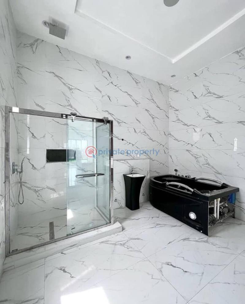 5 bedroom Duplex For Sale Osapa Lekki Lagos - 6