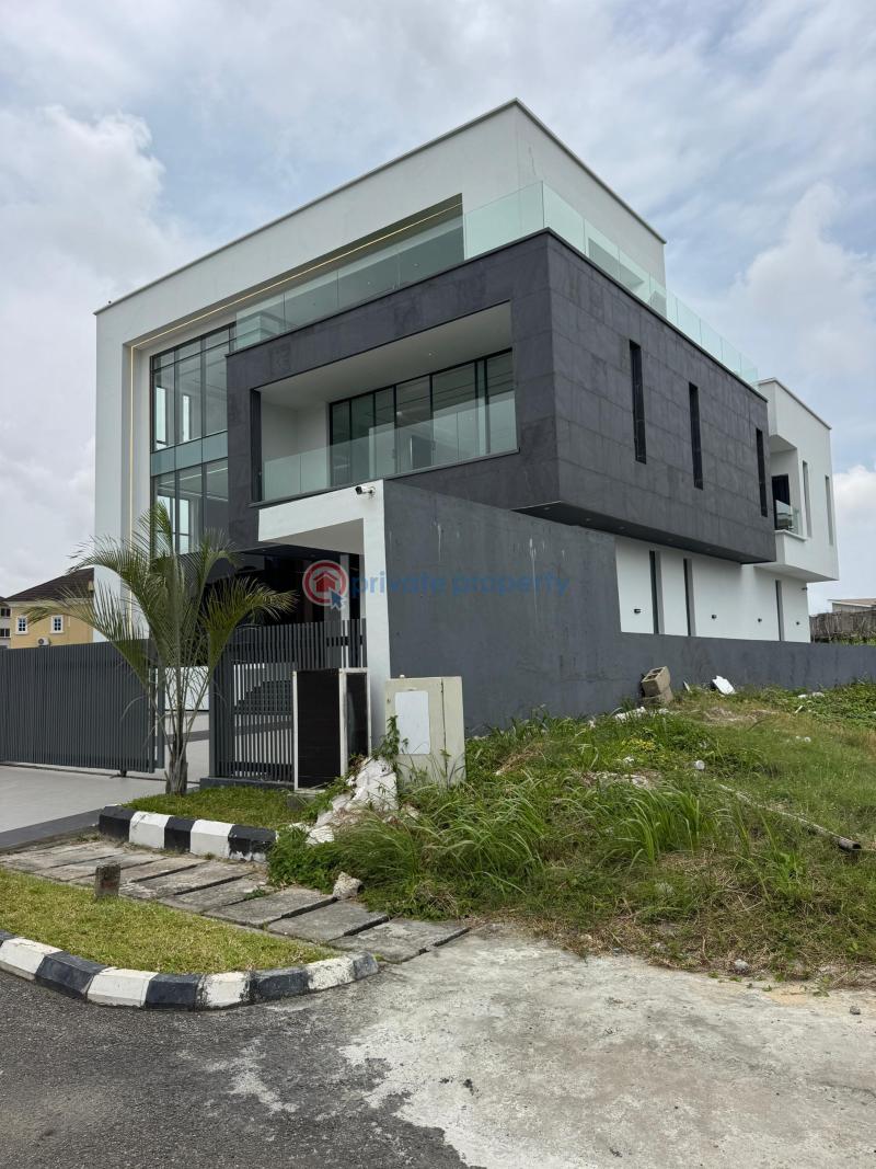 Magnificent 5 bedroom fully detached duplex with a bq and private cinema - 2 5 bedroom Detached Duplex For Sale Osapa Lekki Lagos - 2