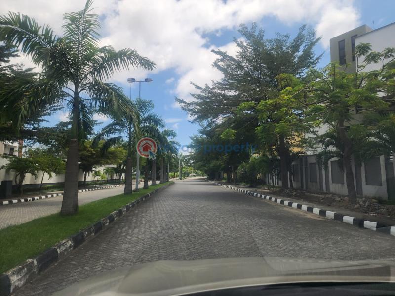 5 bedroom Detached Duplex For Sale Banana Island Ikoyi Lagos - 18