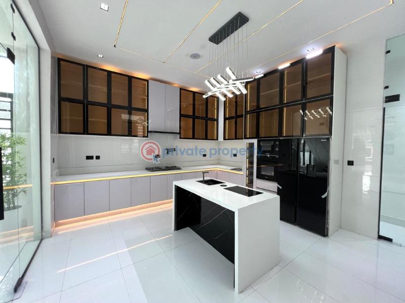 Magnificent 5 bedroom fully detached duplex with swimming pool, - 8 5 bedroom Detached Duplex For Sale Chevron Drive Lekki Lagos - 8