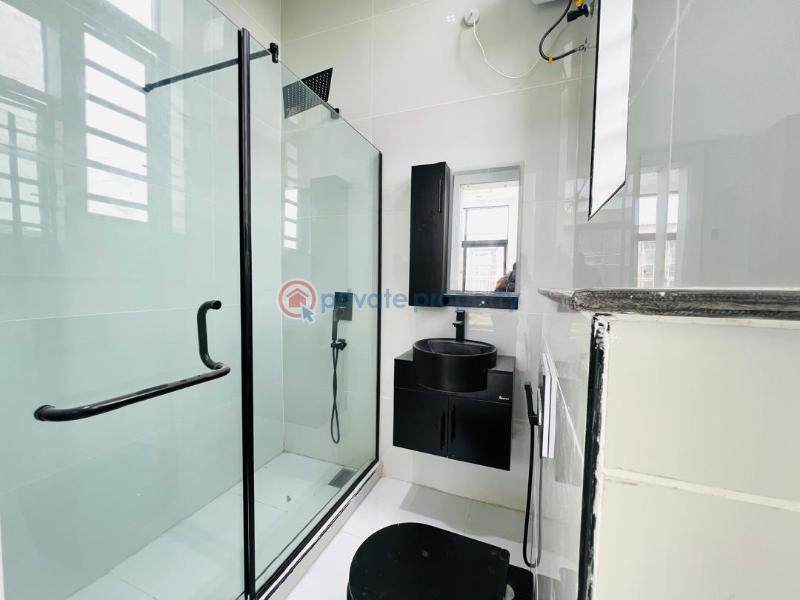 Magnificent 5 bedroom fully detached duplex with swimming pool, - 14 5 bedroom Detached Duplex For Sale Chevron Drive Lekki Lagos - 14