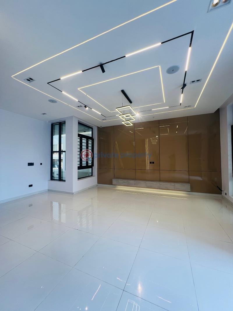 5 bedroom Detached Duplex For Sale Conservation Way Chevron Lekki Phase 2 Lagos - 3
