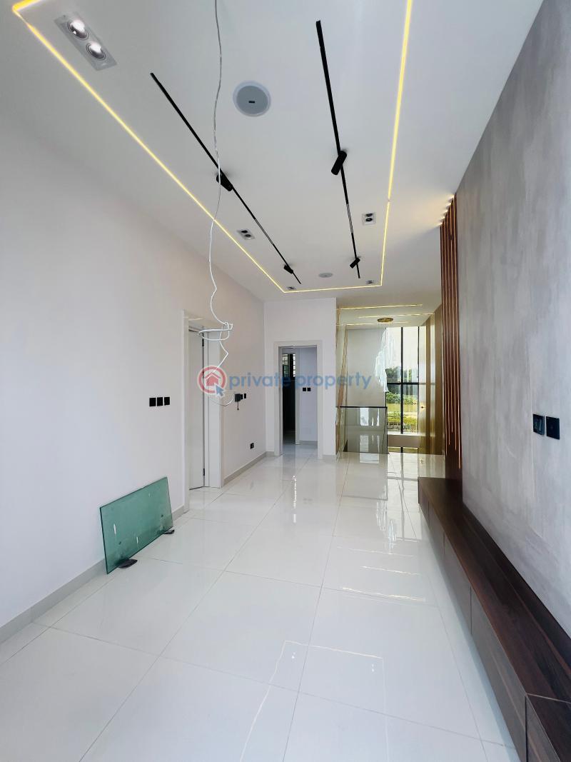 5 bedroom Detached Duplex For Sale Conservation Way Chevron Lekki Phase 2 Lagos - 13