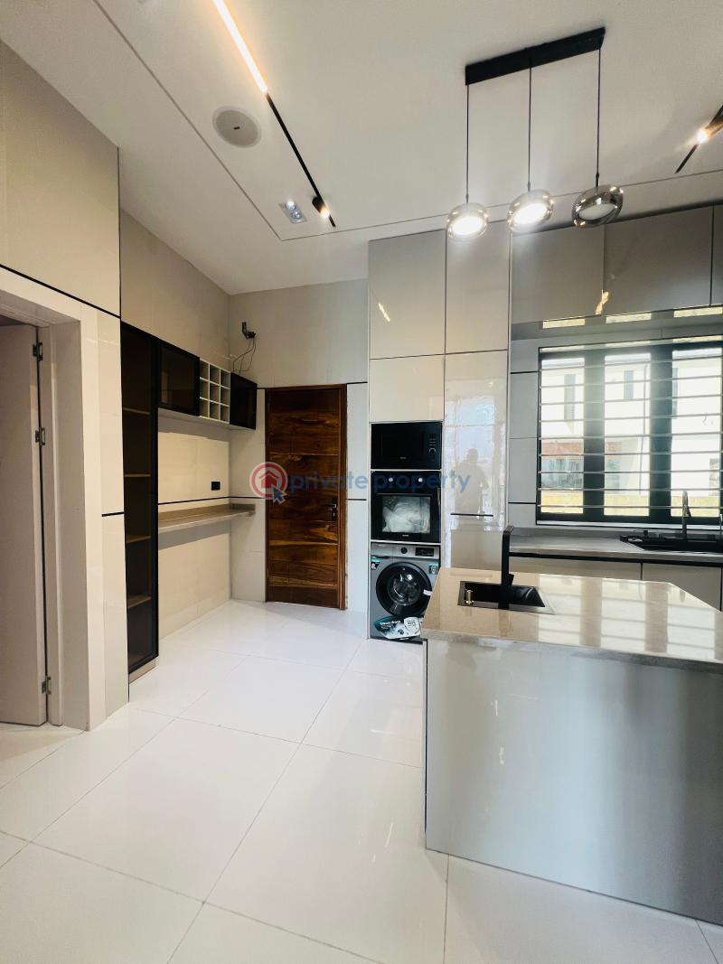 5 bedroom Detached Duplex For Sale Conservation Way Chevron Lekki Phase 2 Lagos - 8