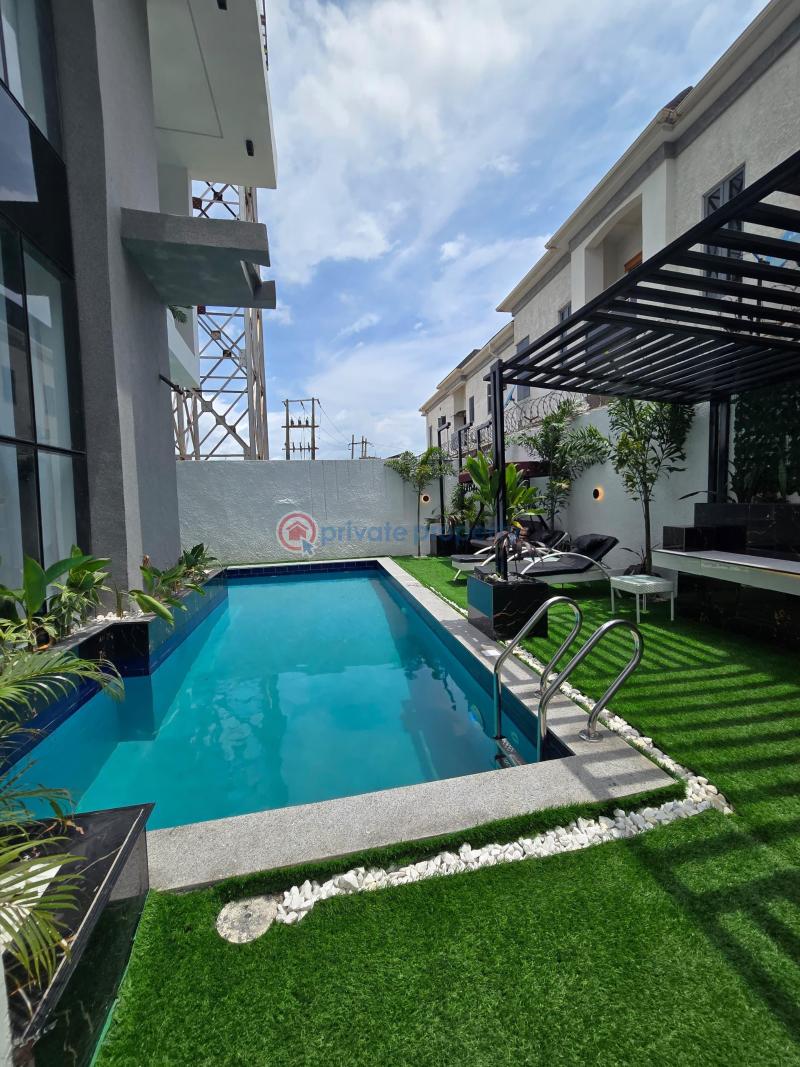 5 bedroom Detached Duplex For Sale Chevron Drive Lekki Lagos - 2