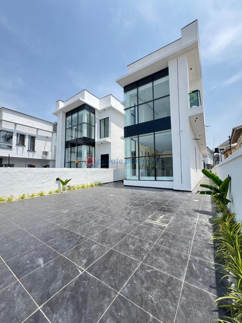 5 bedroom Detached Duplex For Sale Ikota Lekki Lagos - 0