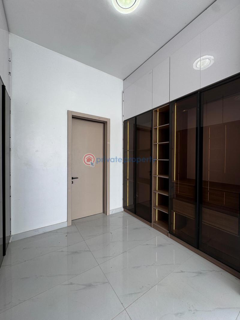 5 bedroom Detached Duplex For Sale Ikota Lekki Lagos - 5