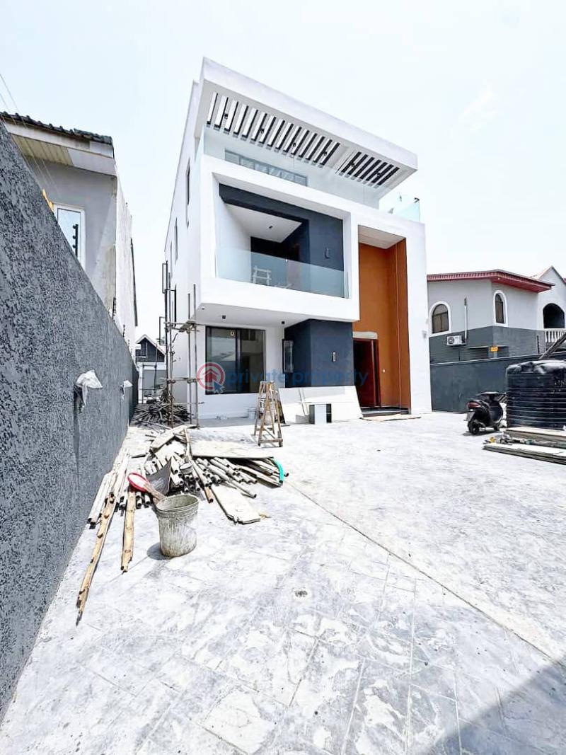 5 bedroom Detached Duplex For Sale Lekki Phase 1 Lagos - 0