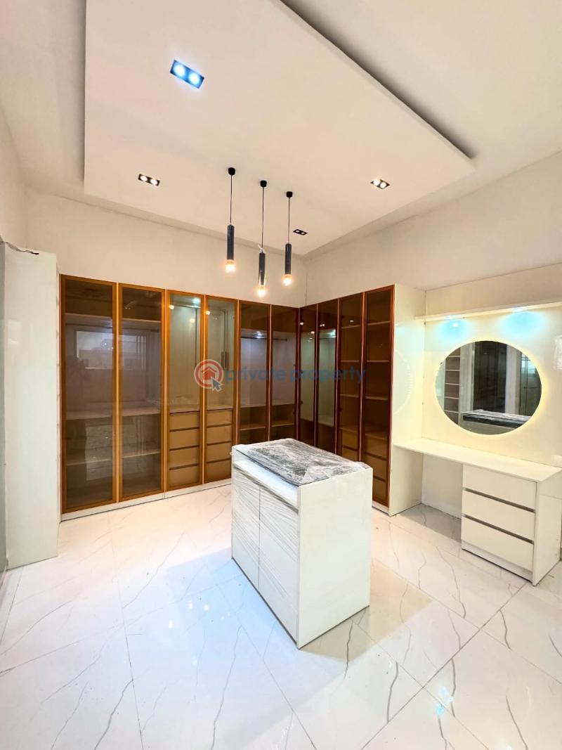 5 bedroom Detached Duplex For Sale Chevron Drive Lekki Lagos - 8