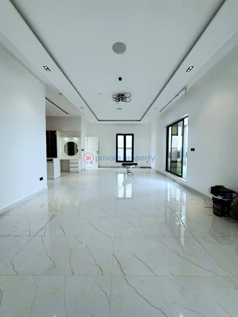 5 bedroom Detached Duplex For Sale Chevron Drive Lekki Lagos - 5