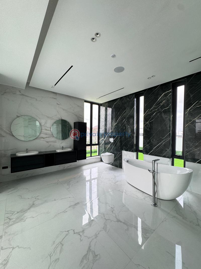 5 bedroom Detached Duplex For Sale : Pinnock Beach Estate, Osapa London. Osapa London Lekki Lagos - 23