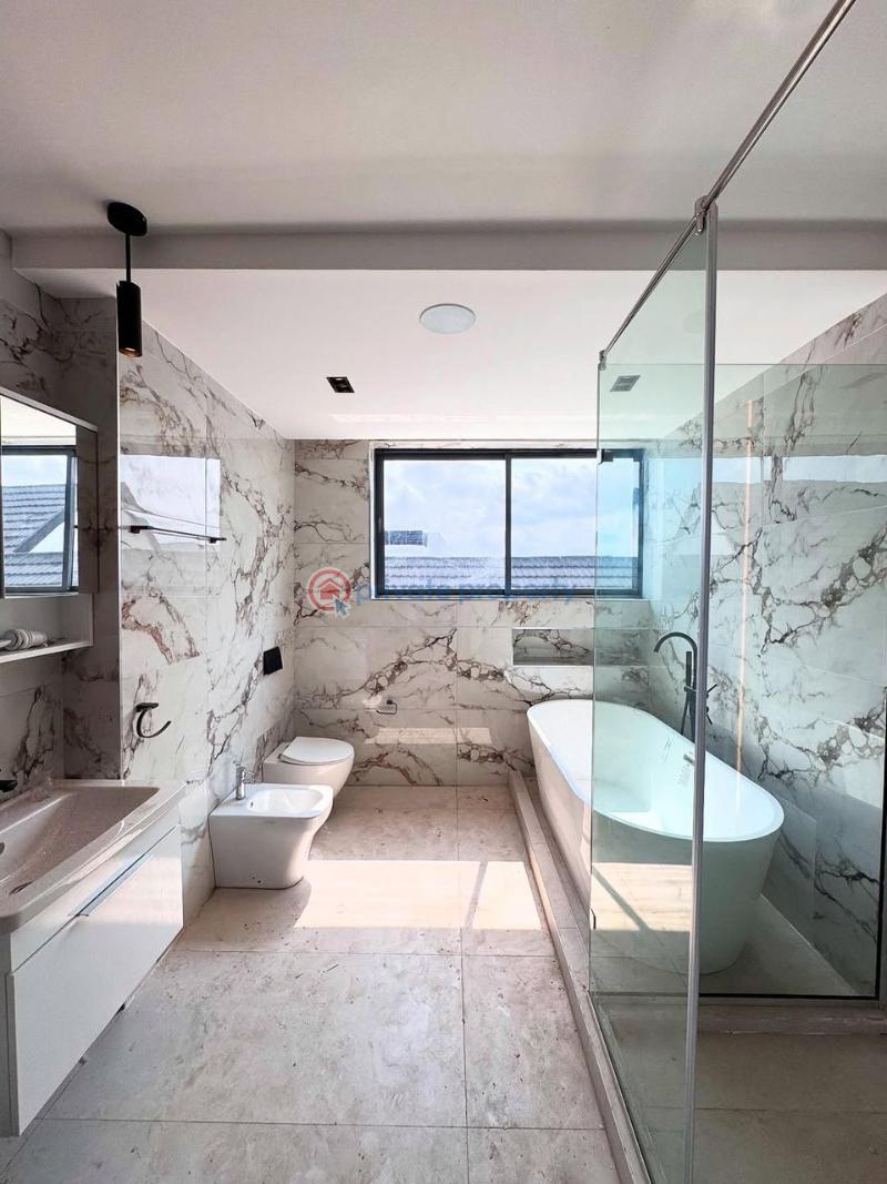 Magnificent 5 beds semi detached duplex  with a private pool, exterior lounge & cinema - 10 5 bedroom Semi detached Duplex For Sale Ikate Lekki Lekki Lagos - 10