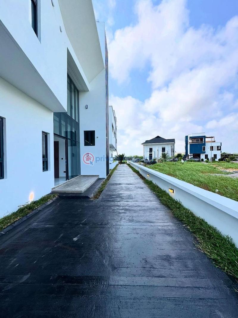 Magnificent 5 beds semi detached duplex  with a private pool, exterior lounge & cinema - 3 5 bedroom Semi detached Duplex For Sale Ikate Lekki Lekki Lagos - 3
