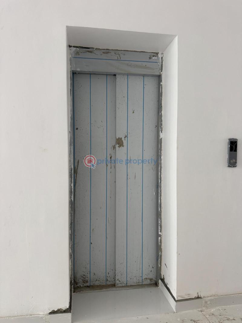 Magnificent 5 beds semi detached duplex  with a private pool, exterior lounge, elevator, cinema - 9 5 bedroom Semi detached Duplex For Sale Ikate Lekki Lekki Lagos - 9