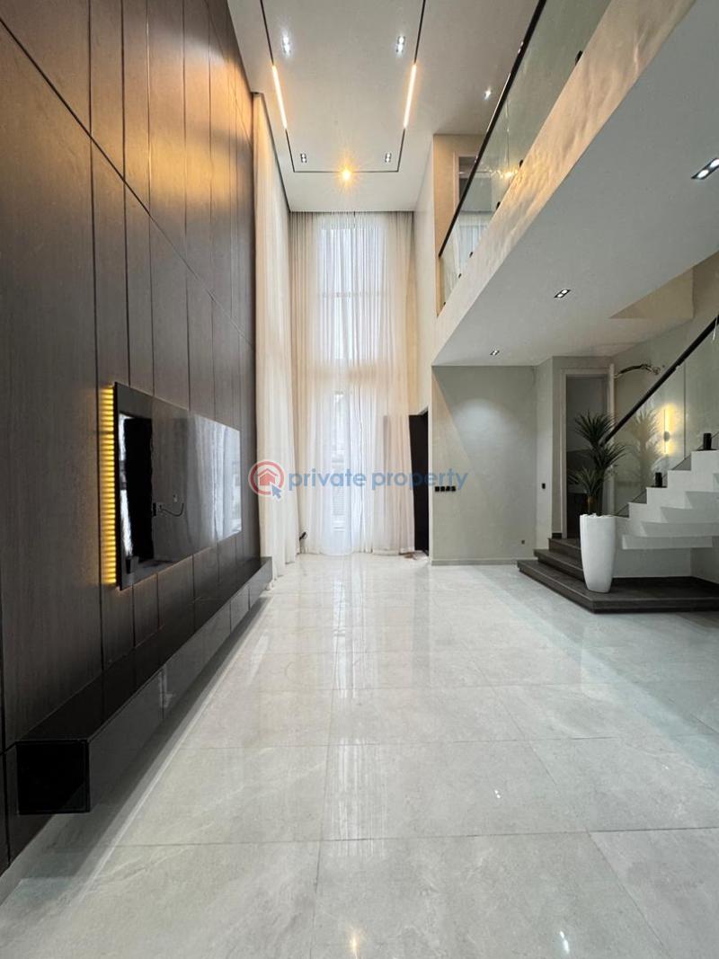 Magnificent 5 beds with a gym & pool on two floors - 6 5 bedroom Detached Duplex For Sale Orchid Road Lekki Lagos - 6