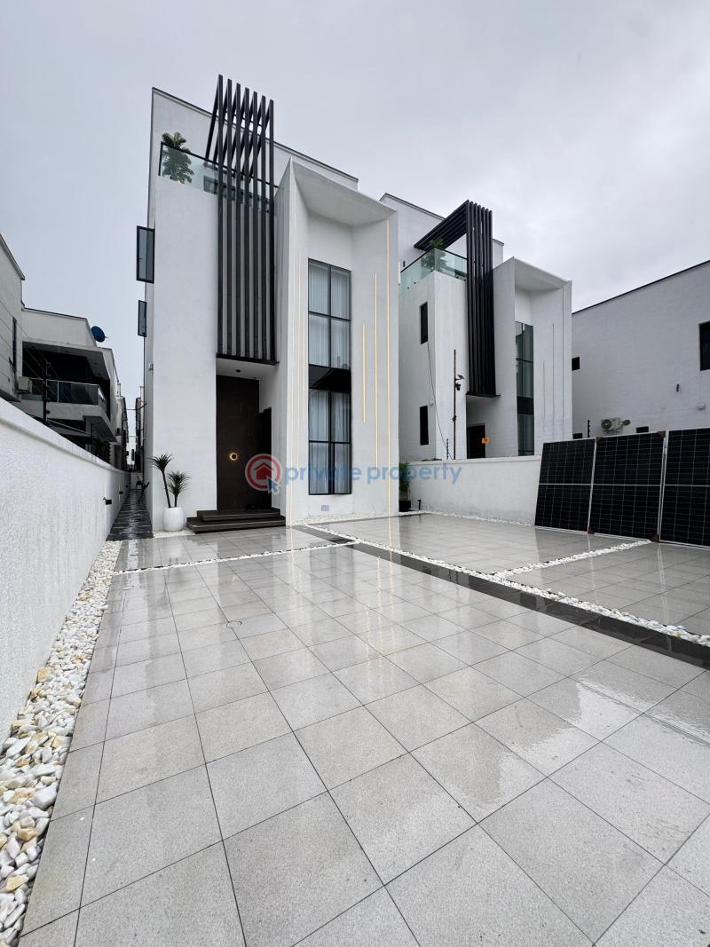 Magnificent 5 beds with a gym & pool on two floors - 0 5 bedroom Detached Duplex For Sale Orchid Road Lekki Lagos - 0