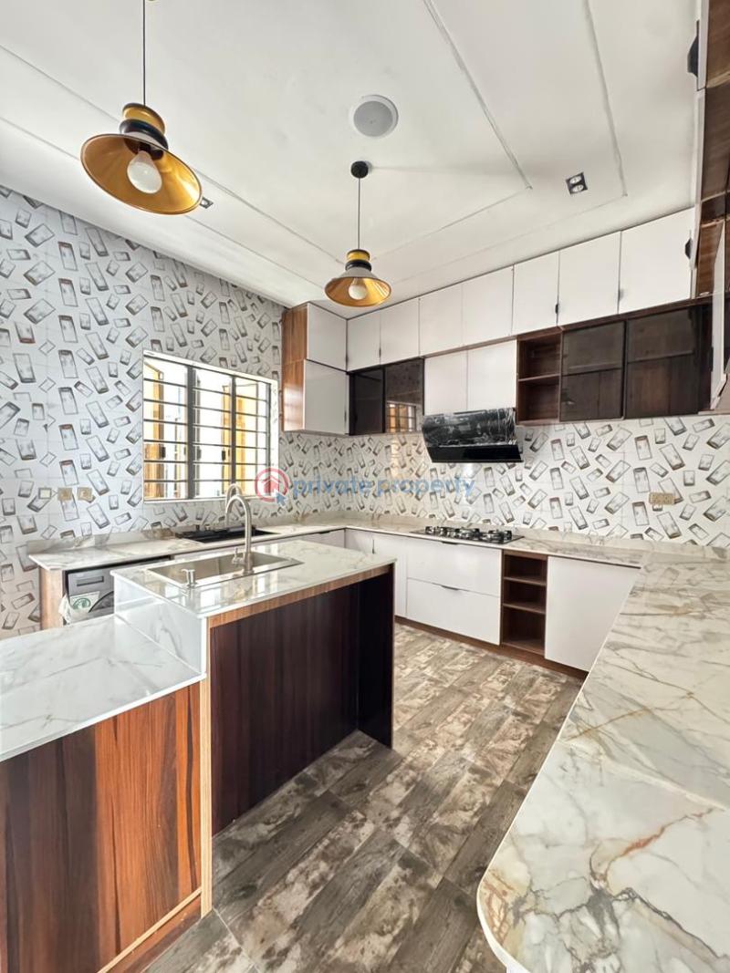 5 bedroom Detached Duplex For Sale Osapa London Lekki Lagos - 2