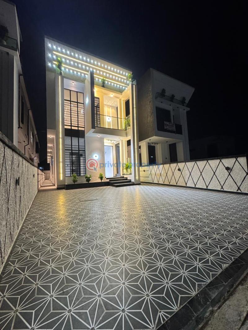 5 bedroom Detached Duplex For Sale Chevron Drive Lekki Lagos - 8