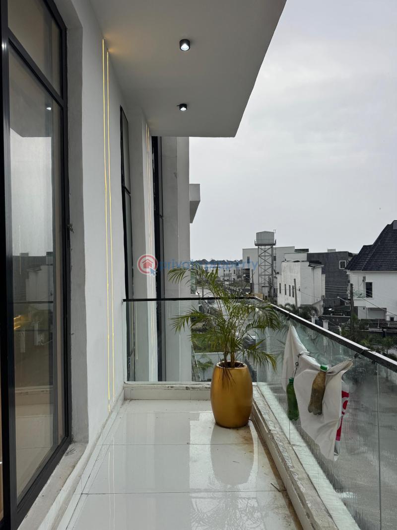 Magnificent 5 beds with a private pool - 16 5 bedroom Detached Duplex For Sale Orchid Road Lekki Lagos - 16