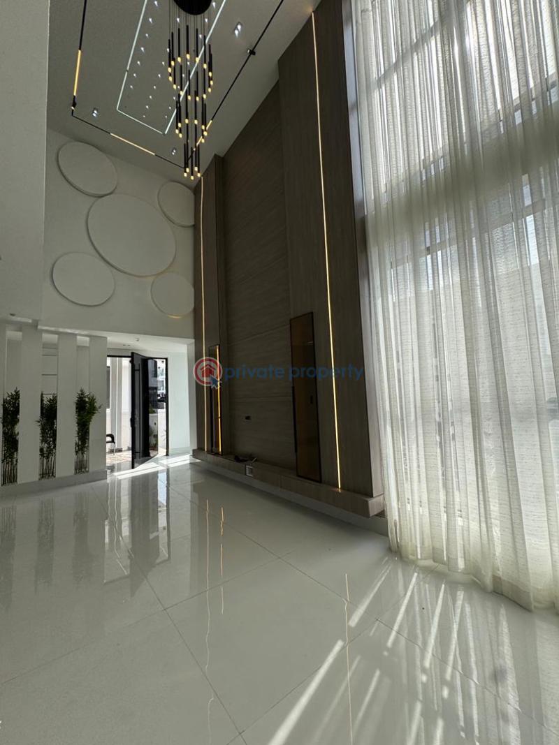 5 bedroom Detached Duplex For Sale Chevron Drive Lekki Lagos - 3