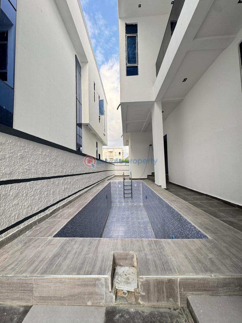 Magnificent 5 beds with a private pool - 7 5 bedroom Detached Duplex For Sale Vgc Extension Lekki Lagos - 7