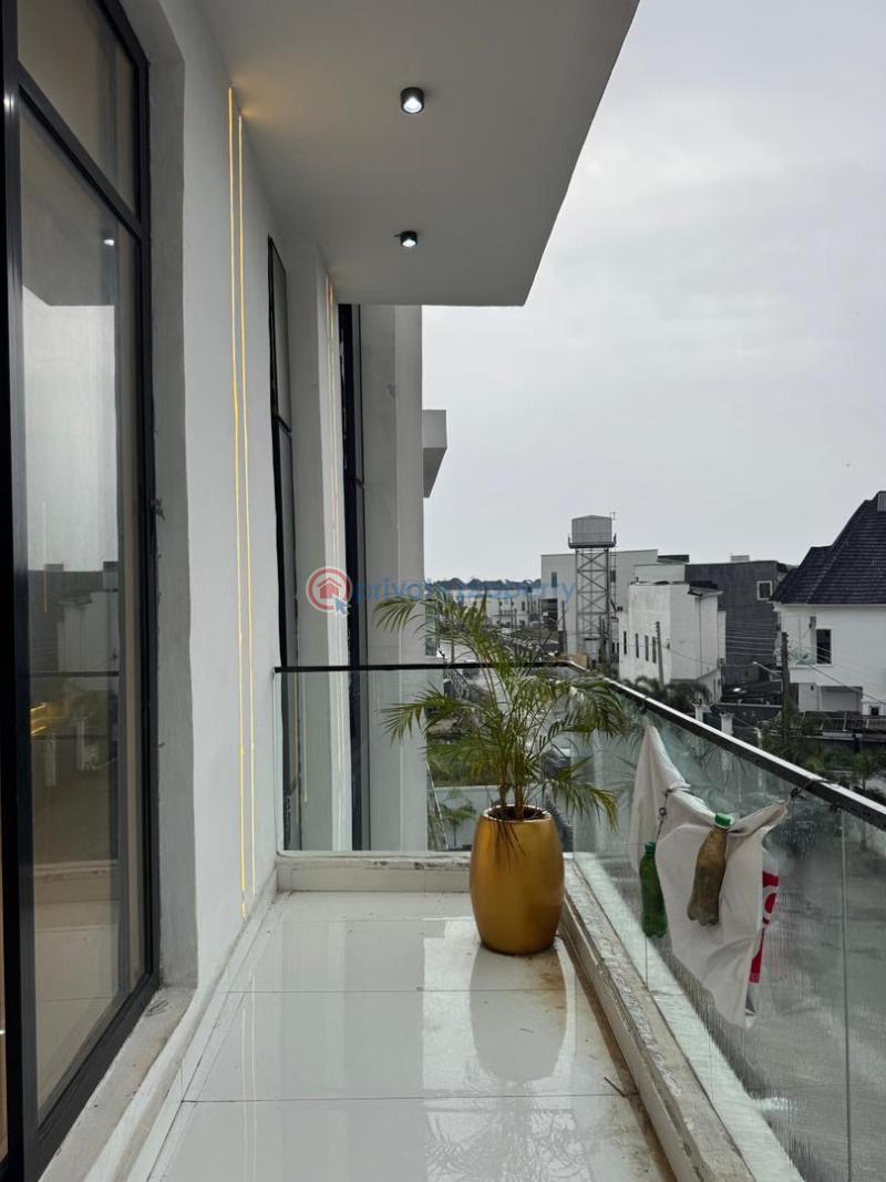 Magnificent 5 beds with a private pool - 8 5 bedroom Detached Duplex For Sale Orchid Road Lekki Lagos - 8