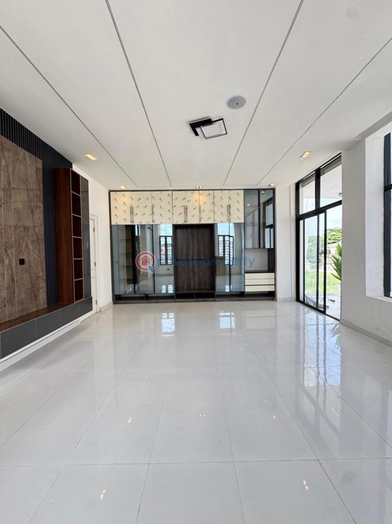 Magnificent 5 beds with a private pool - 7 5 bedroom Detached Duplex For Sale Chevron Lekki Lekki Lagos - 7