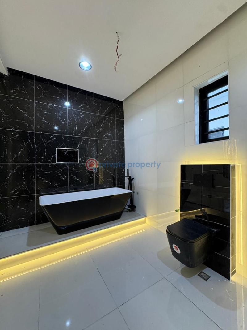 Magnificent 5 beds with a private pool - 7 5 bedroom Detached Duplex For Sale Orchid Road Lekki Lagos - 7
