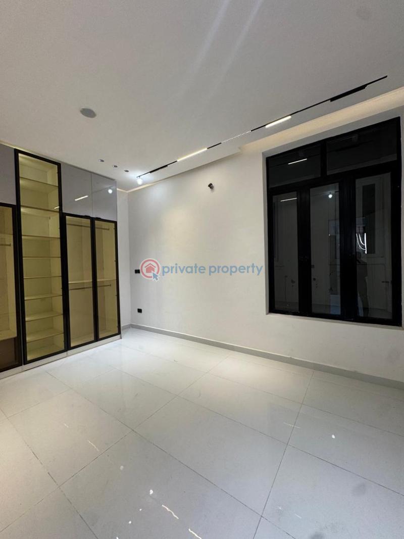 5 bedroom Detached Duplex For Sale Chevron Drive Lekki Lagos - 9
