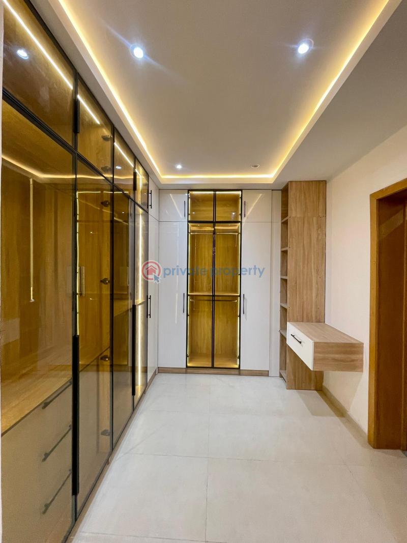 Magnificent 5bedroom detached mansion with cinema,pool,large compound for sale royal garden estate ajah - 14 5 bedroom Detached Duplex For Sale Estate Ajah Lagos - 14