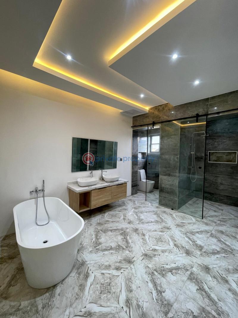 Magnificent 5bedroom detached mansion with cinema,pool,large compound for sale royal garden estate ajah - 20 5 bedroom Detached Duplex For Sale Estate Ajah Lagos - 20