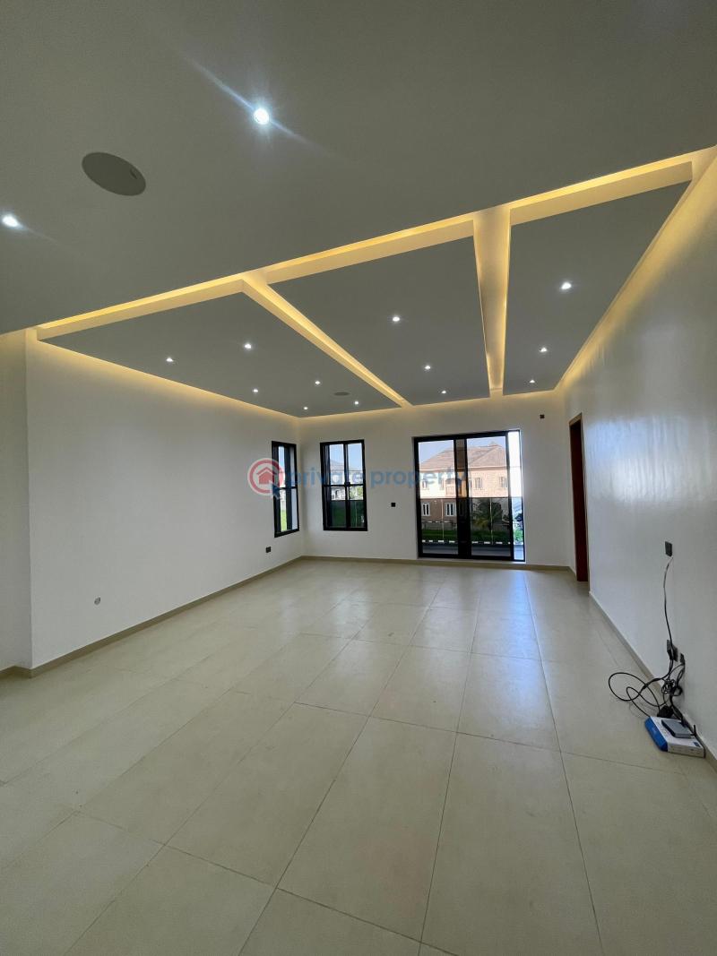 Magnificent 5bedroom detached mansion with cinema,pool,large compound for sale royal garden estate ajah - 15 5 bedroom Detached Duplex For Sale Estate Ajah Lagos - 15