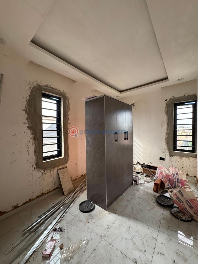 5 bedroom Detached Duplex For Sale Medina Gbagada Lagos - 5
