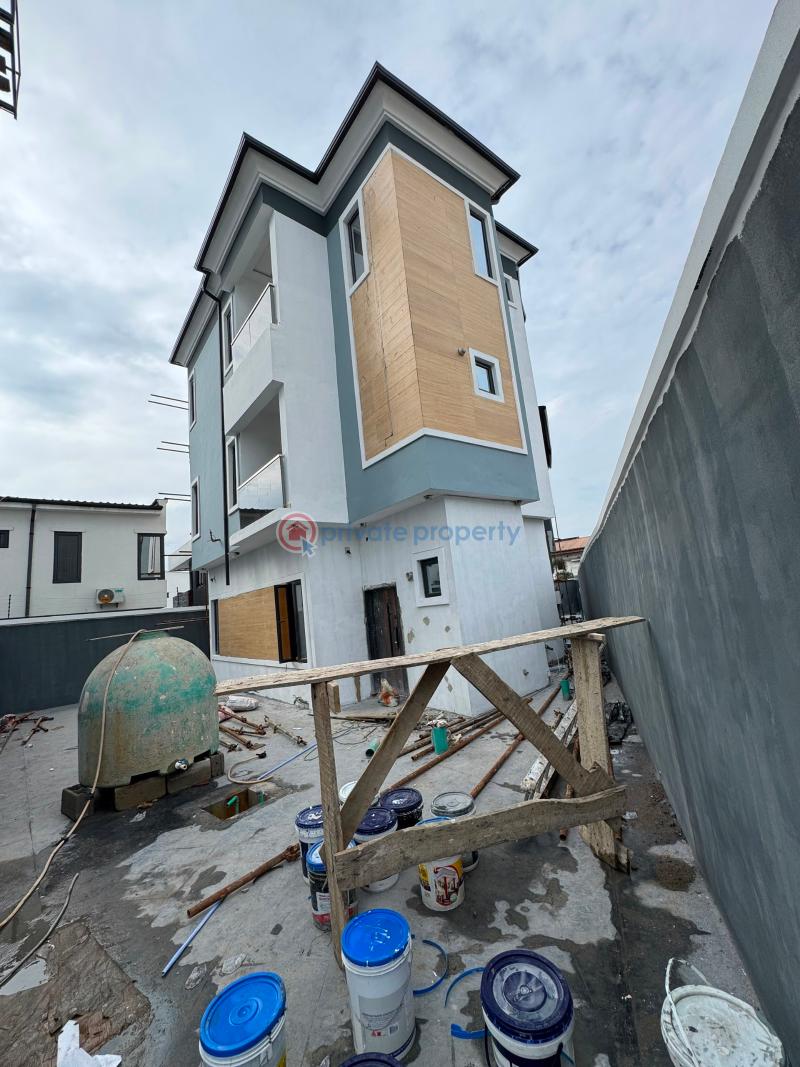 5 bedroom Detached Duplex For Sale Medina Gbagada Lagos - 1