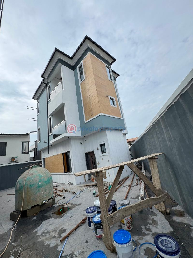 5 bedroom Detached Duplex For Sale Medina Gbagada Lagos - 9