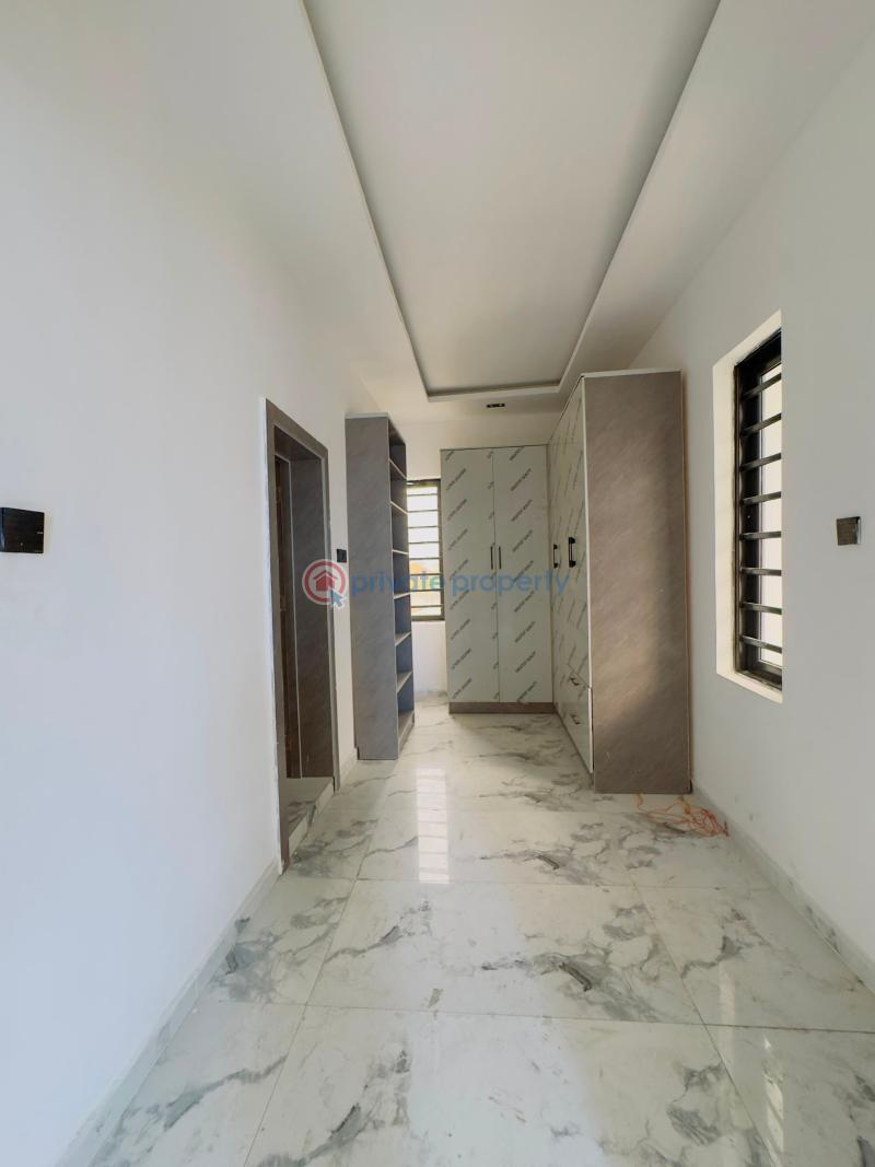 5 bedroom Detached Duplex For Sale Medina Gbagada Lagos - 24