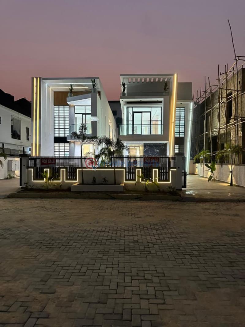 5 bedroom Detached Duplex For Sale Chevron Toll Gate Lekki Lagos - 13