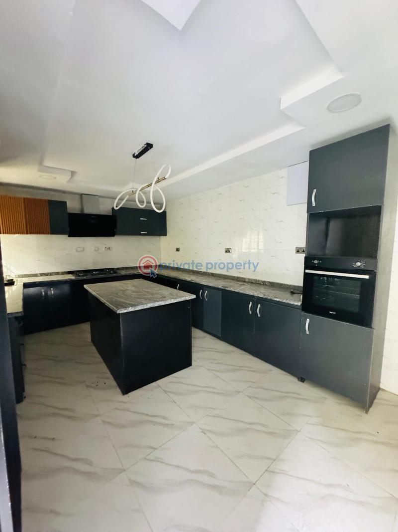 6 bedroom Detached Duplex For Sale Magodo Phase 1 Magodo Kosofe/Ikosi Lagos - 11