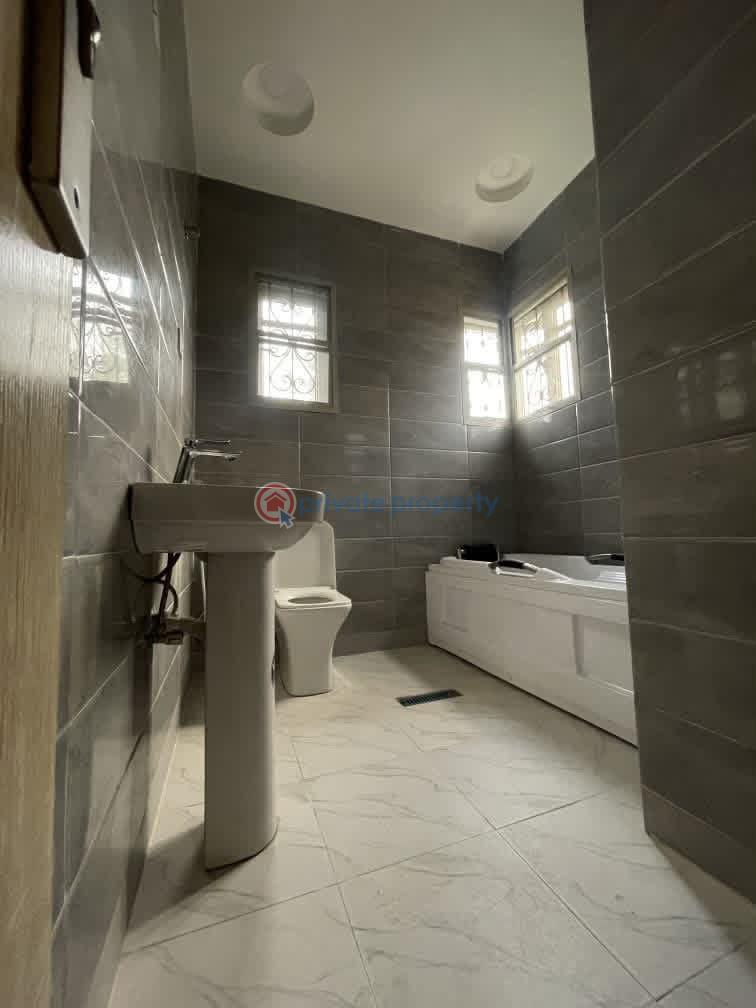 6 bedroom Detached Duplex For Sale Gowon Estate Egbeda Alimosho Lagos - 16