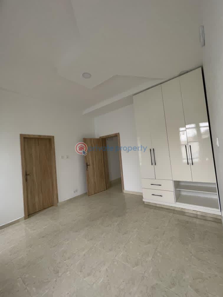 6 bedroom Detached Duplex For Sale Gowon Estate Egbeda Alimosho Lagos - 8