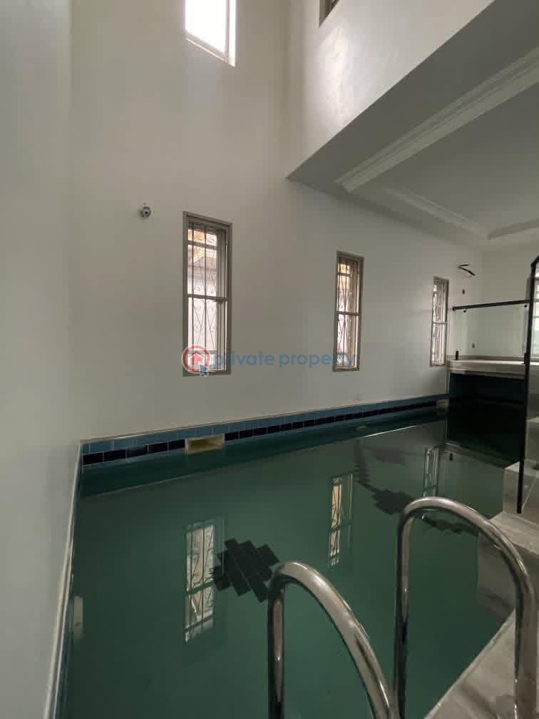 6 bedroom Detached Duplex For Sale Gowon Estate Egbeda Alimosho Lagos - 19