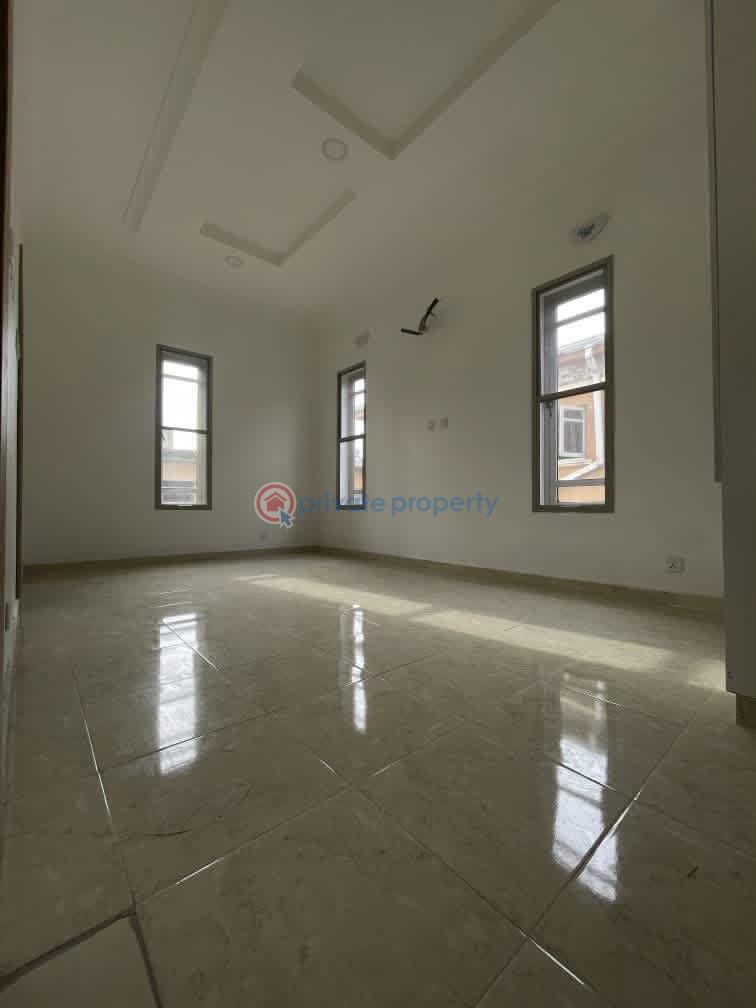 6 bedroom Detached Duplex For Sale Gowon Estate Egbeda Alimosho Lagos - 17
