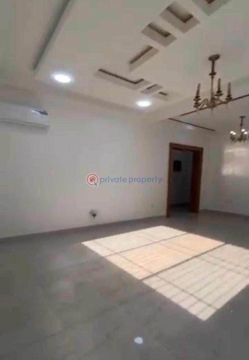 3 bedroom Block Of Flats For Rent By Gilmore Jahi Abuja Phase 2  - 1