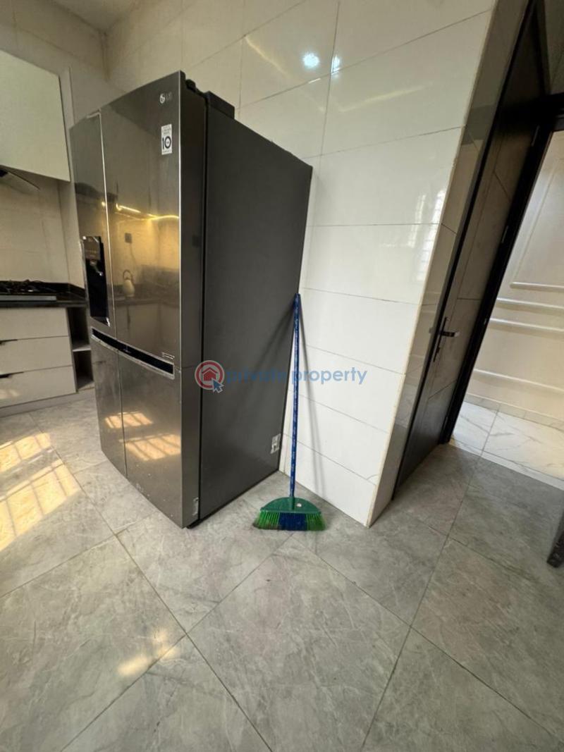 3 bedroom Block Of Flats Short let Shonibare Estate Maryland Lagos - 10