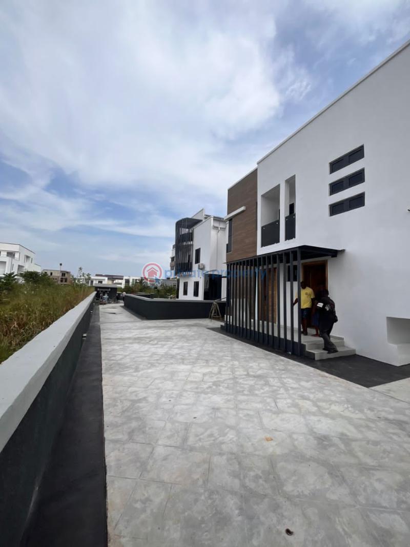 3 bedroom Flat & Apartment For Rent Royal Garden City Ajiwe Ajah Lagos - 16