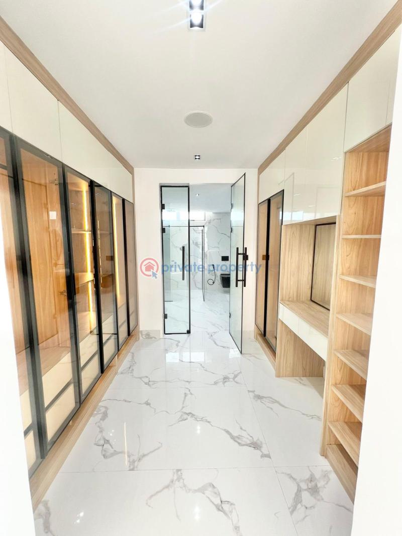 5 bedroom Detached Duplex For Sale Osapa London Lekki Lagos - 19