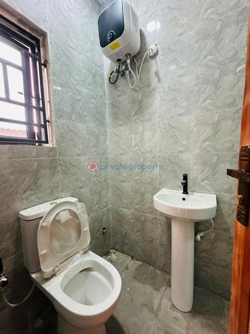 4 bedroom Detached Duplex For Sale Gbagada Lagos - 2